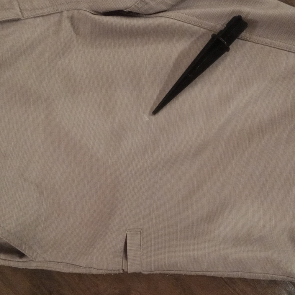 Dahu Khaki Board Shorts Hybrid Collection  Men's Size 32 - Picture 4 of 8